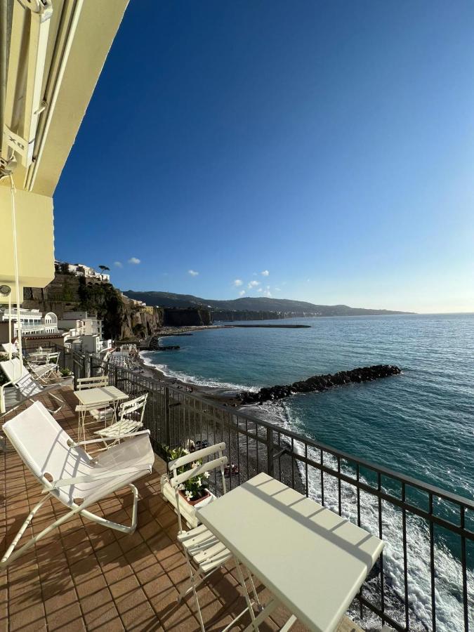 Residenza Mare Di Sotto Sorrento Villa Meta Exterior photo